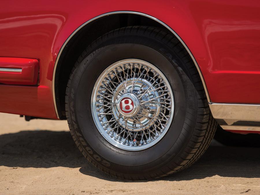 Колеса Bentley Turbo RL Empress II Coupe by Hooper 1991 года  (фото 17 из 32)